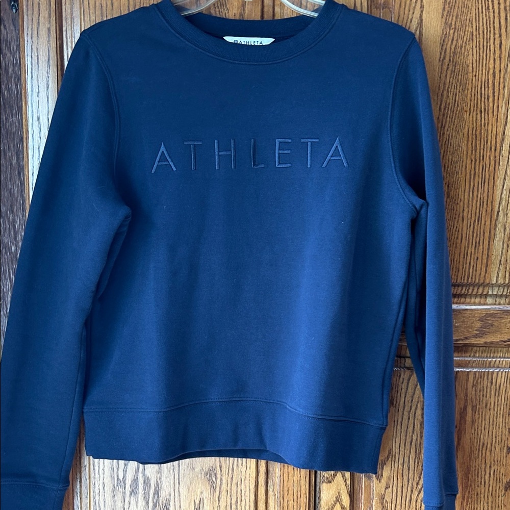 Athleta Women's Navy Cozy sweatshirt